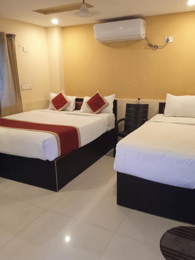 The Royal Inn Visakhapatnam Eksteriør bilde